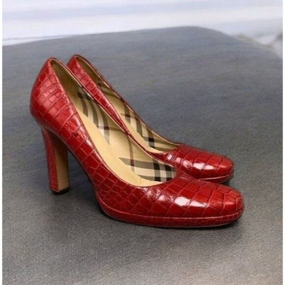 Burberry Croc Embossed Platform Pumps 4" Heel Dark Carmine Red, Size 39.5/9.5 - Picture 1 of 13